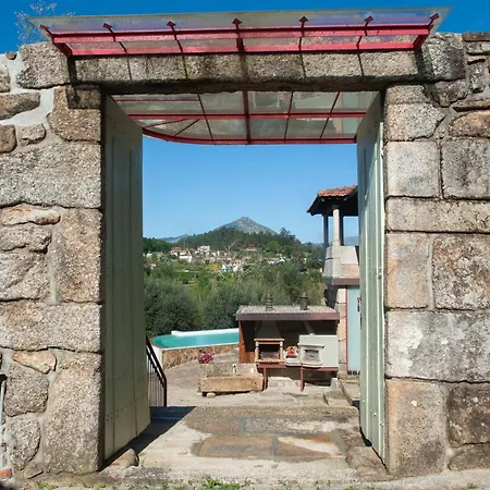 Casa Da Corredoura *